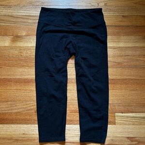 Athleta Capri Athletic Leggings